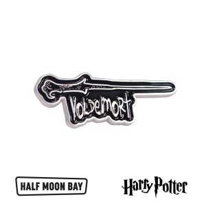 PBADHP75 Enamel Badge - Harry Potter Voldemort Wand